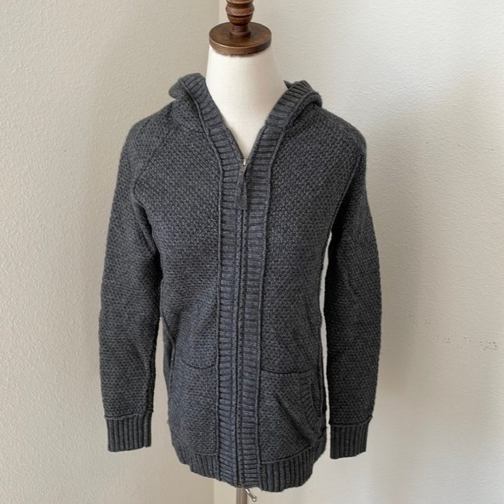 EUC SKULL CASHMERE Gray Cable Knit Omega Zip Wool Sweater, S